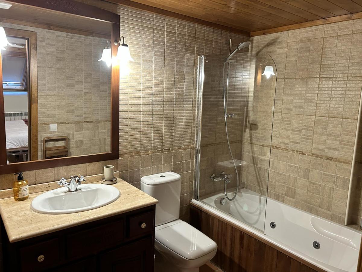 Atic De Luxe I Rustic A Esterri D'Aneu By Rural D'Aneu Exterior photo
